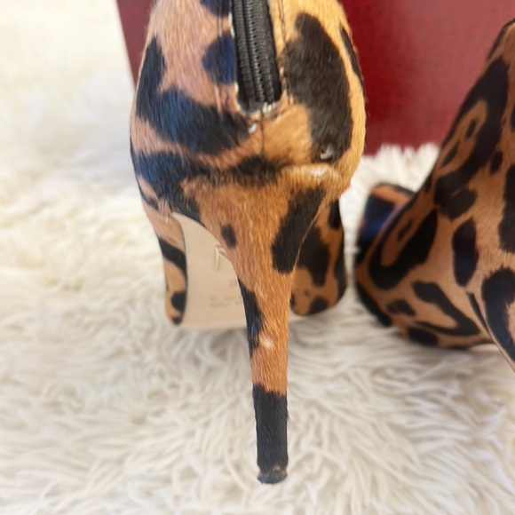 TAMARA MELLON Charge Ankle 90 Leopard Fur heel ankle booties women size 36 6 - Picture 5 of 8